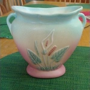Hull pottery vase 1930's